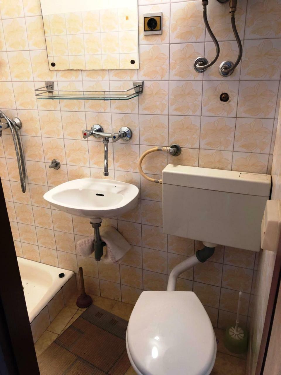 Apartmani Zorka โปดสตรานา ภายนอก รูปภาพ
